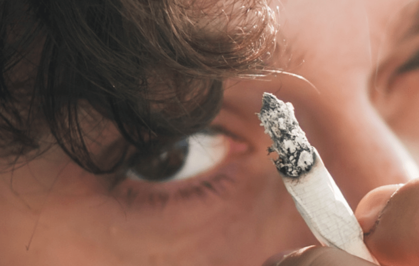 SMOKING IS INJURIOUS TO EYE HEALTH